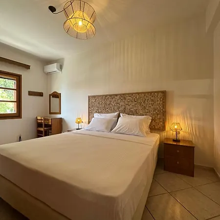 Kavos Alonissos * Patitiri