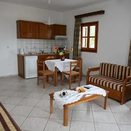 Kavos Alonissos Apartman Patitíri